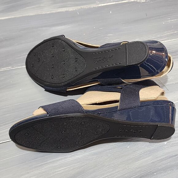 LifeStride‎ Womens Yolo Wedge Sandals Heels Soft System Navy Blue Size 7 Wide - Picture 9 of 13